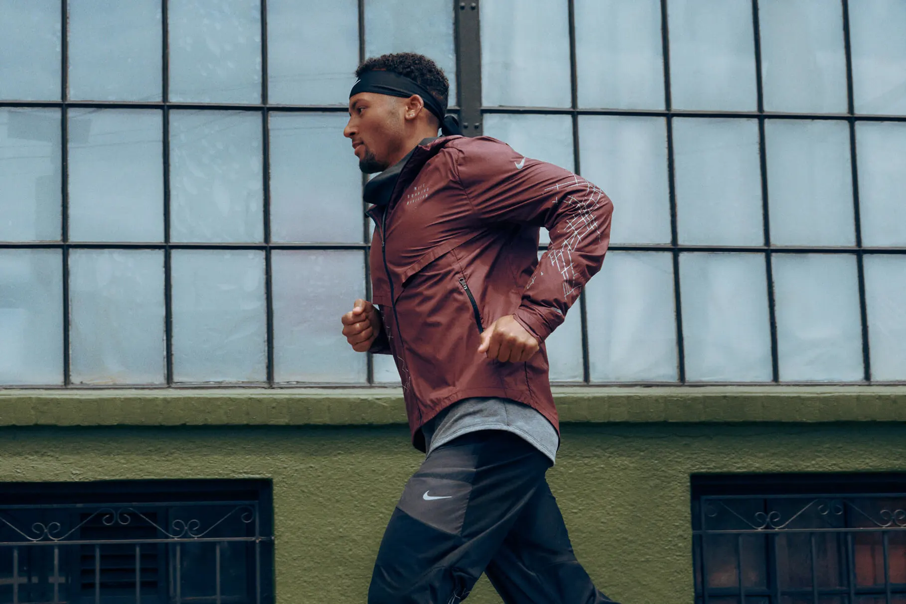 Nike Air Force 1 gefällig? Bestelle jetzt mit Rabatt dank Nike Gutschein im Onlineshop.