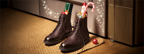 Sichere dir im Nikolaus Sale 30€ Rabatt auf Schuhe mit Charles Tyrwhitt Gutschein