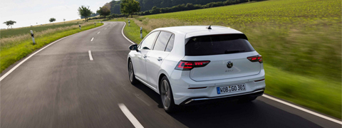 Erhalte Frühlingsangebote ab 31,27 €/Tag bei der VW Mietwagen Aktion